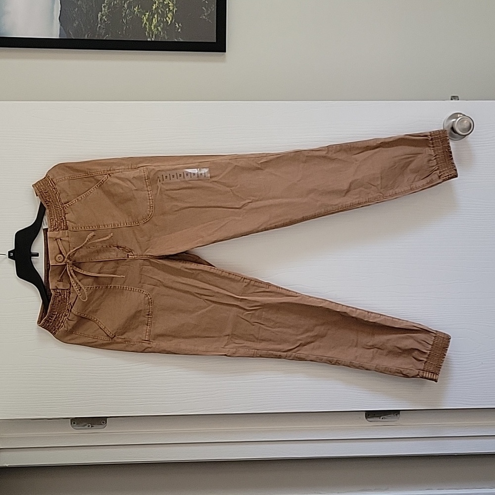 AE stretch joggers
